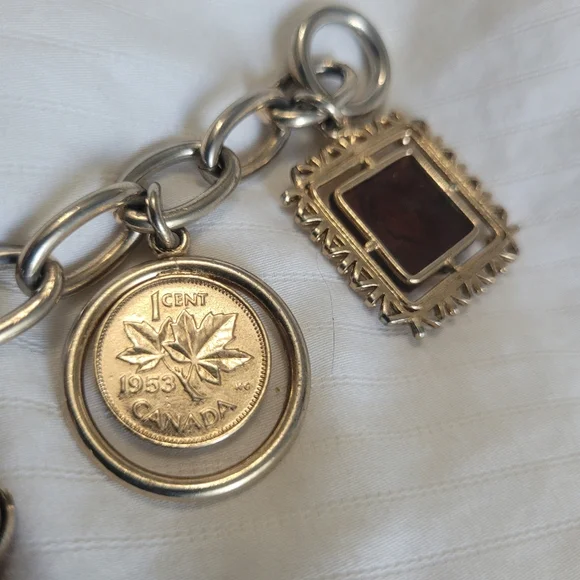 1950s Intaglio Glass Cameo Italian Roman Greek Chunky Toggle Charm Bracelet
